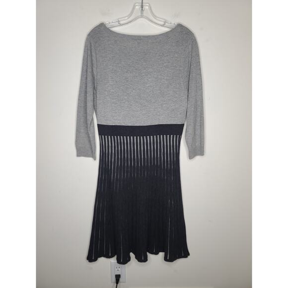 Calvin Klein CK grey black long sleeve pleated sweater dress - medium - Picture 3 of 5